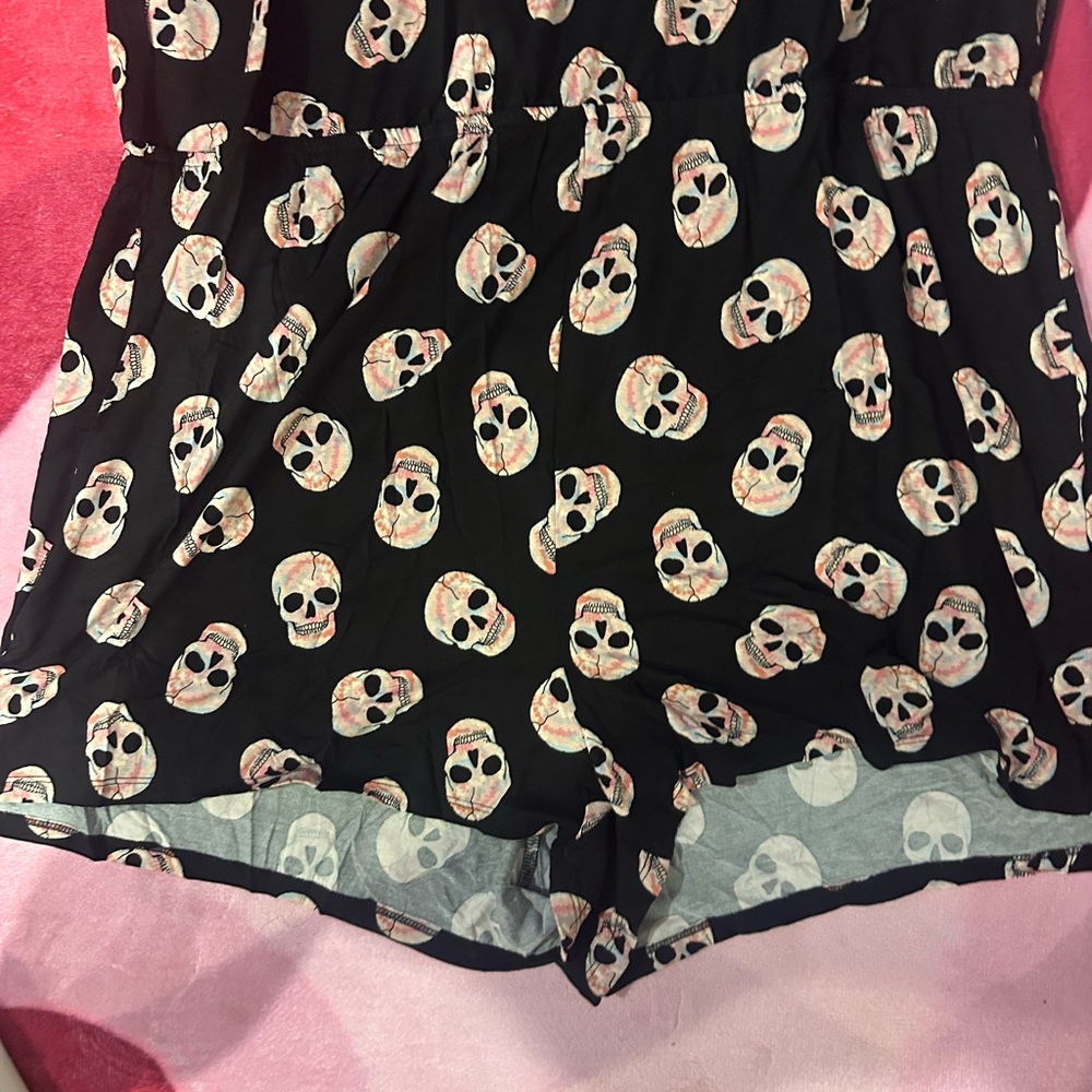 Torrid • super soft Henley skull sleeveless sleep romper - Picture 4 of 7